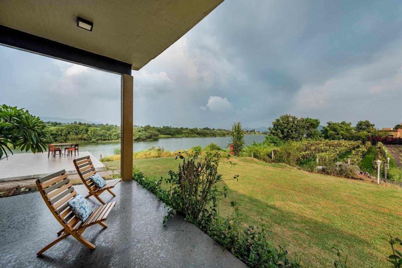 Saffronstays Rose Vineyard By The Lake, Nashik Dış mekan fotoğraf